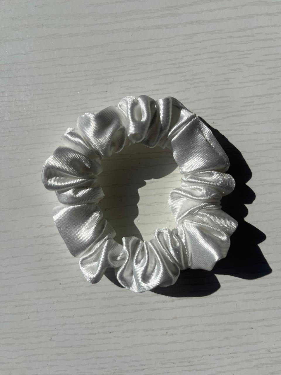 Scrunchie delgada